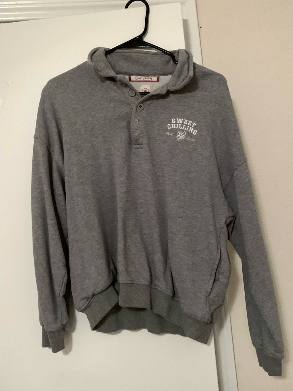 Sweet Chilling Korean Gray Oversized Henley Sweatshirt M